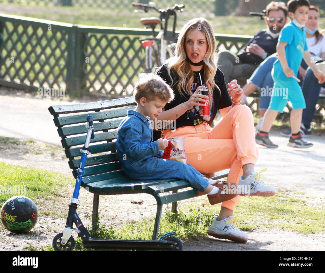 Chiara Ferragni at the Sempione park with her son Leone Stock Photo - Alamy