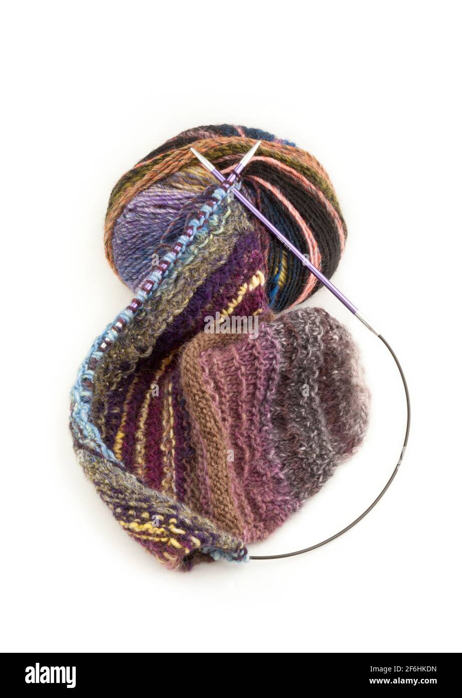 Knitting using circular needles and yarn Stock Photo Alamy