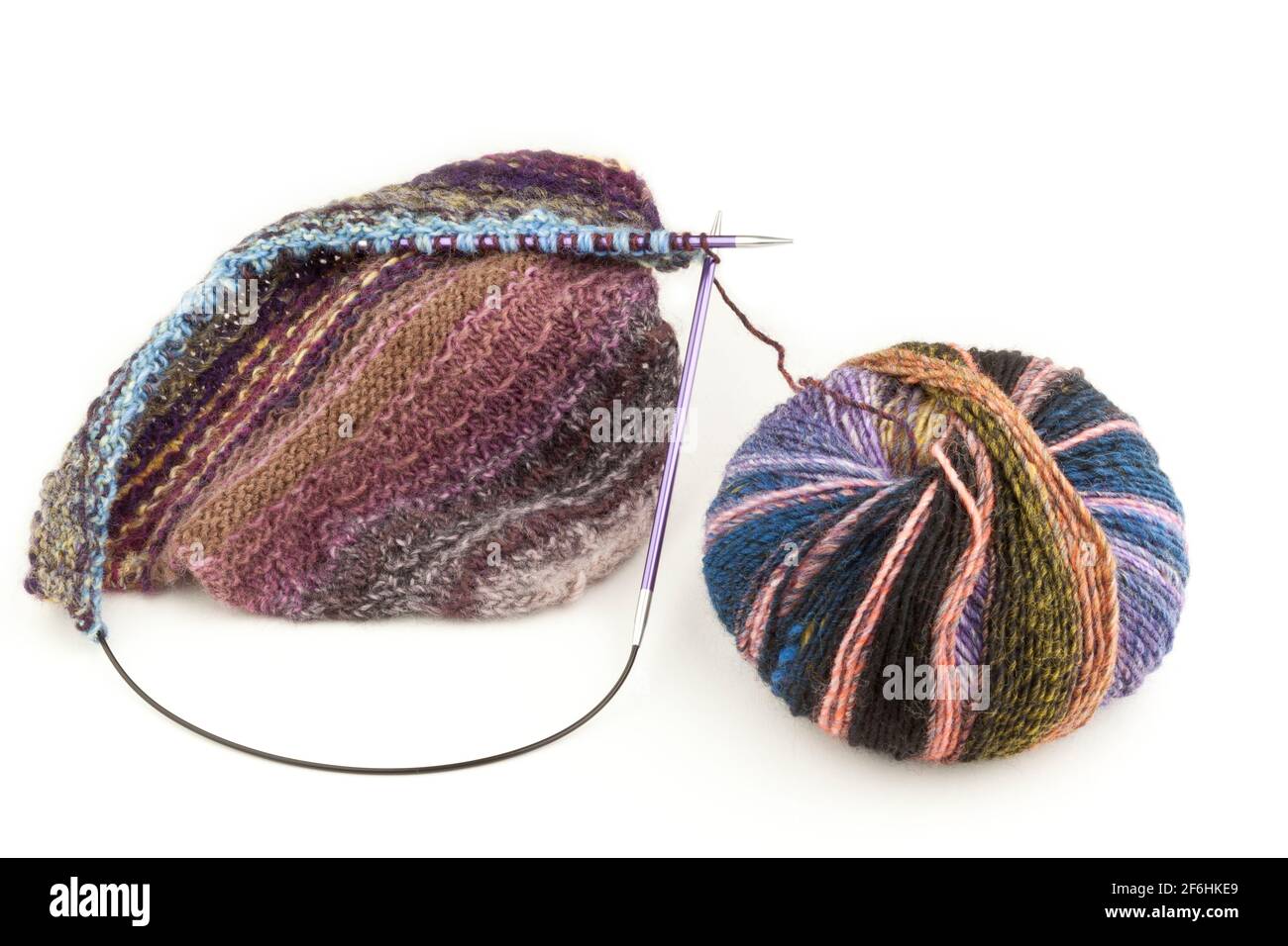 Knitting using circular needles and yarn Stock Photo Alamy