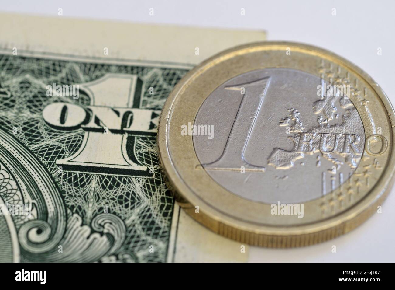 1 Euro Note High Resolution Stock Photography And Images Alamy 1 Euro Note High Resolution Stock Photography And Images Alamy