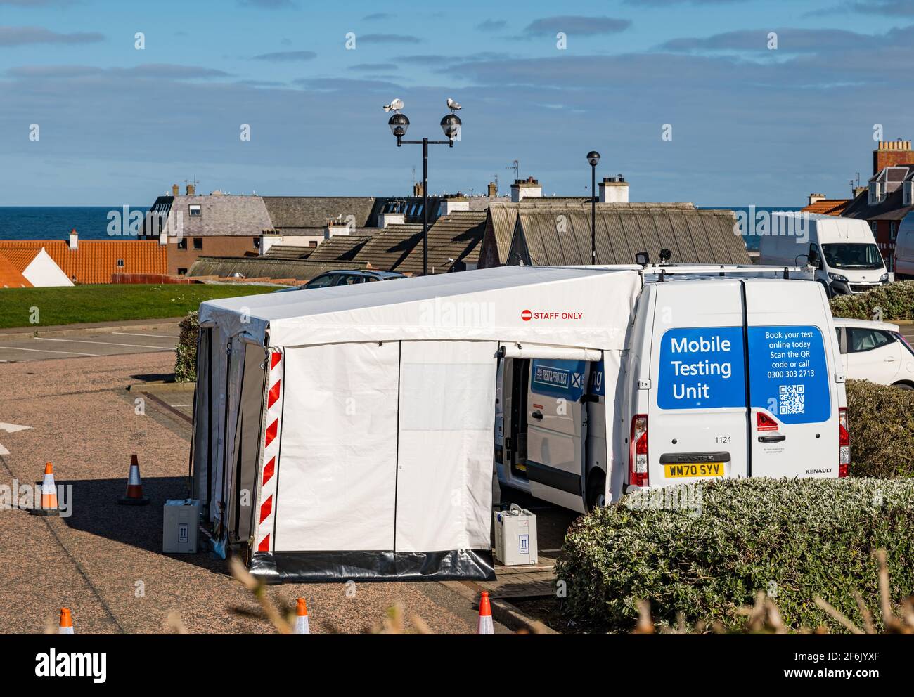 Dunbar, East Lothian, Scotland, United Kingdom. 1st Apr, 2021. Mobile asymptomatic Covid-19 testing unit: This is one of two mobile Covid-19 asymptomatic testing units deployed in East Lothian to help identify positive cases and break chains of transmission. People with no symptoms of Covid-19, but who may be infectious and spreading the disease without knowing it, can attend on a walk-in basis or book a test online. There were no takers within a half hour period Stock Photo