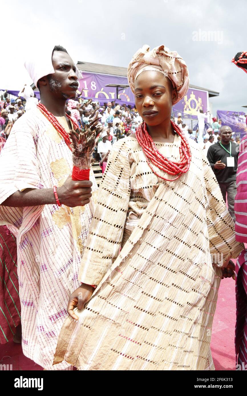 A young lady in Yoruba traditional attire during the Olojo Festival, Ile-Ife, Osun State, Nigeria. Stock Photo