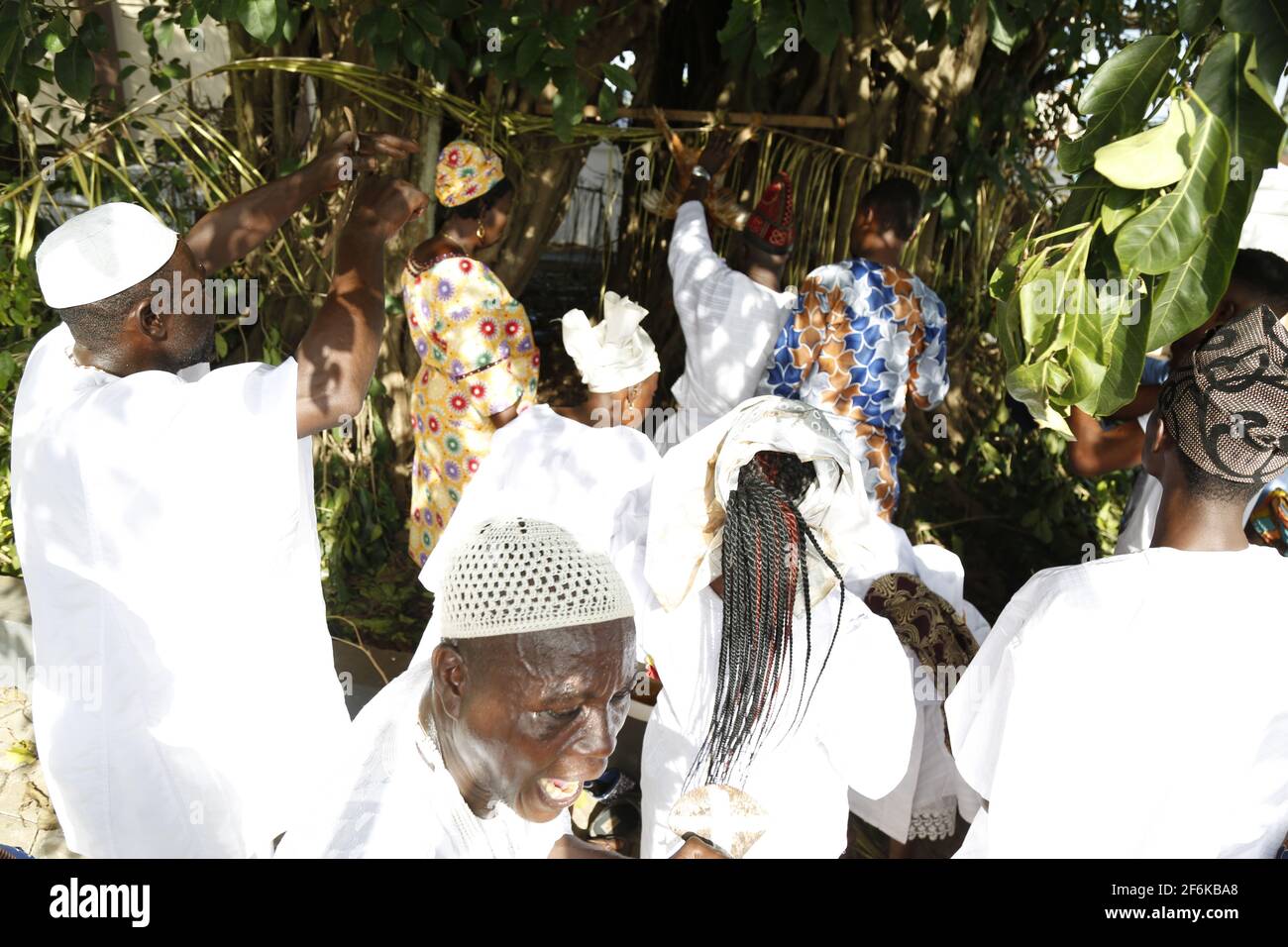 Adherents praying at Ogun shrine in Oke Mogun, Ile-Ife, Osun State, Nigeria. Stock Photo