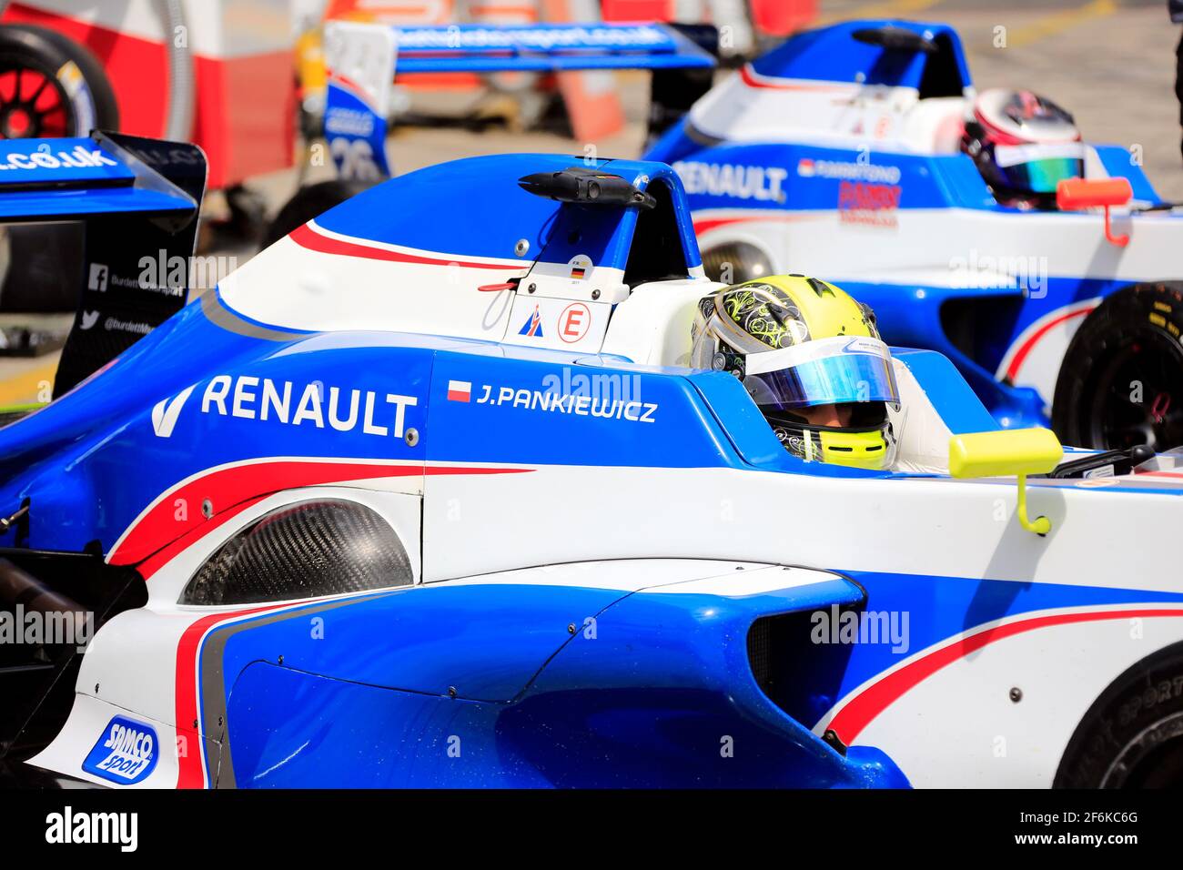 PANKIEWICZ Julia (pol) Renault FR 2.0L team Mark Burdett motorsport