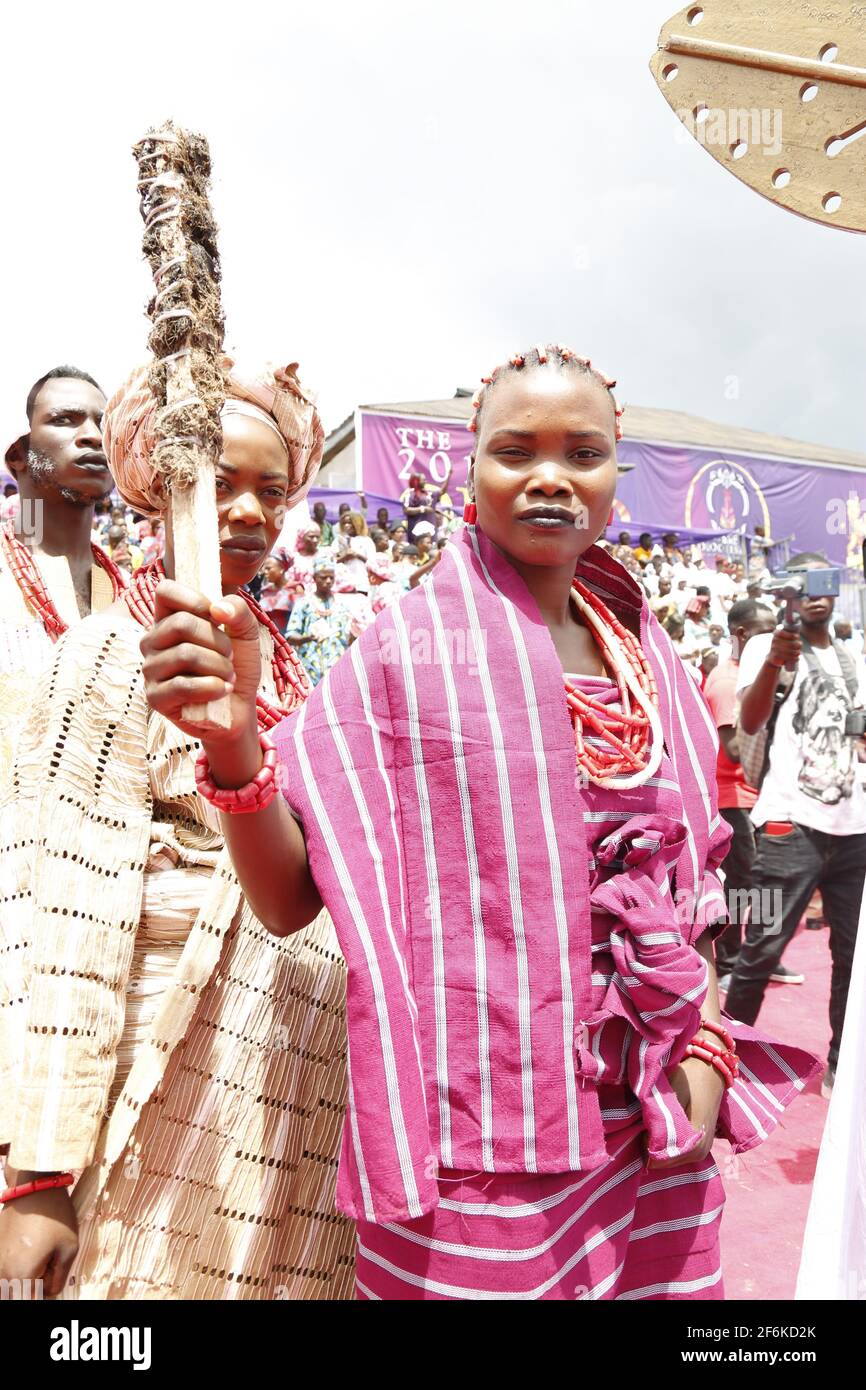 A lady performing as Moremi Ajasoro during the Olojo Festival, Ile-Ife, Osun State, Nigeria. Stock Photo