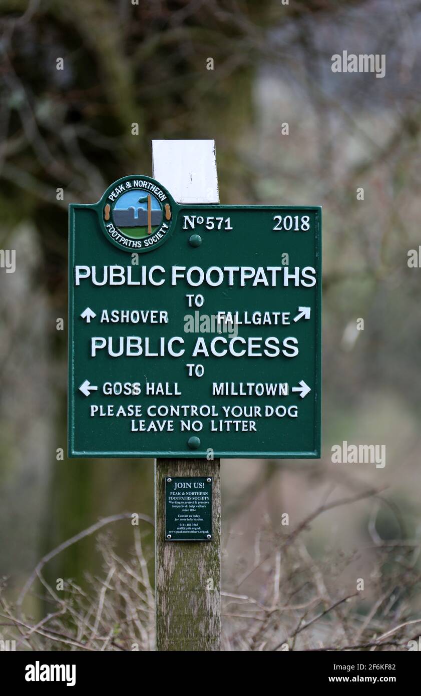 Public footpaths sign in Derbyshire Stock Photo