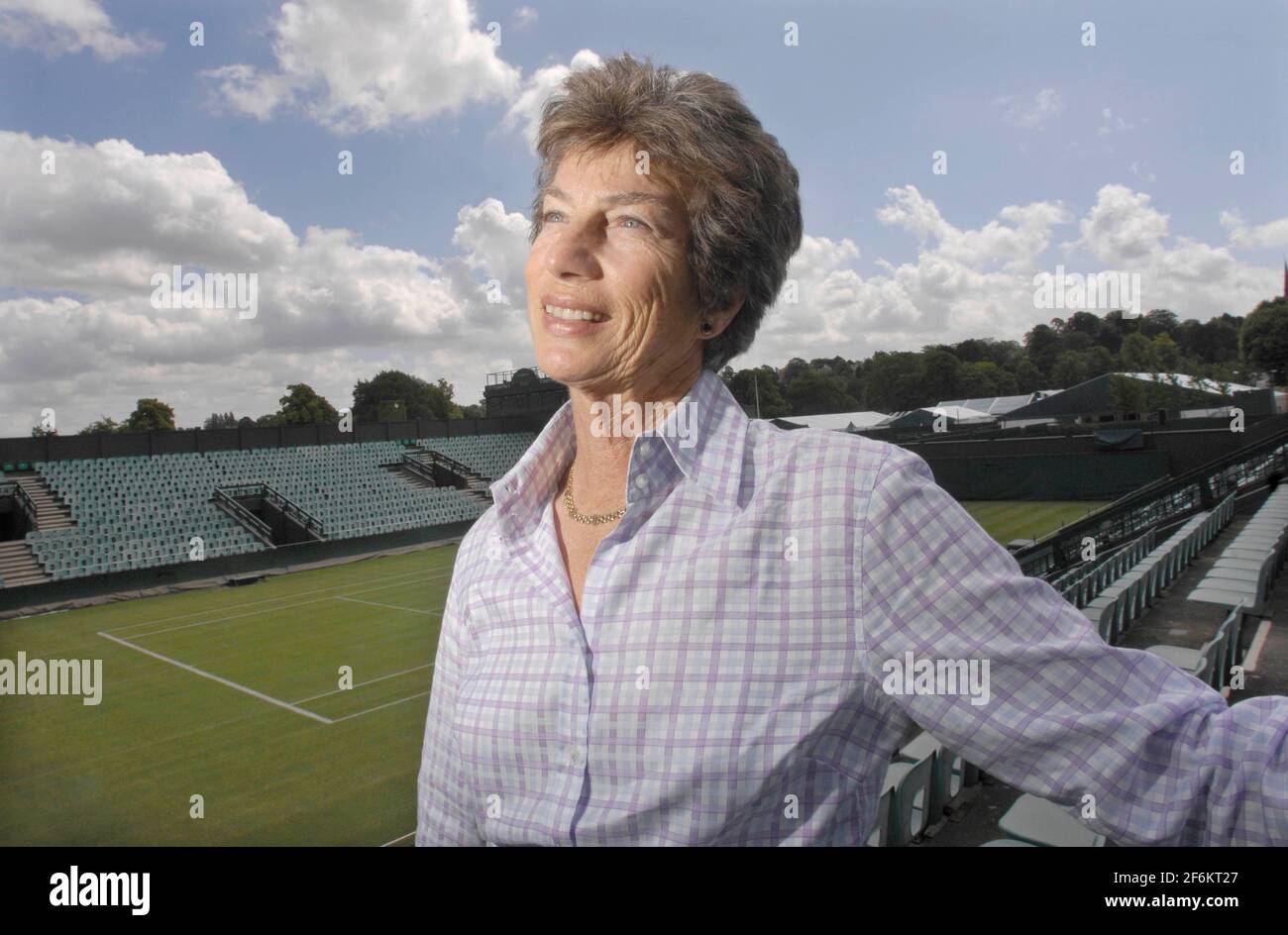 VIRGINIA WADE by No 2 COURT  23/6/07. PICTURE DAVID ASHDOWN Stock Photo