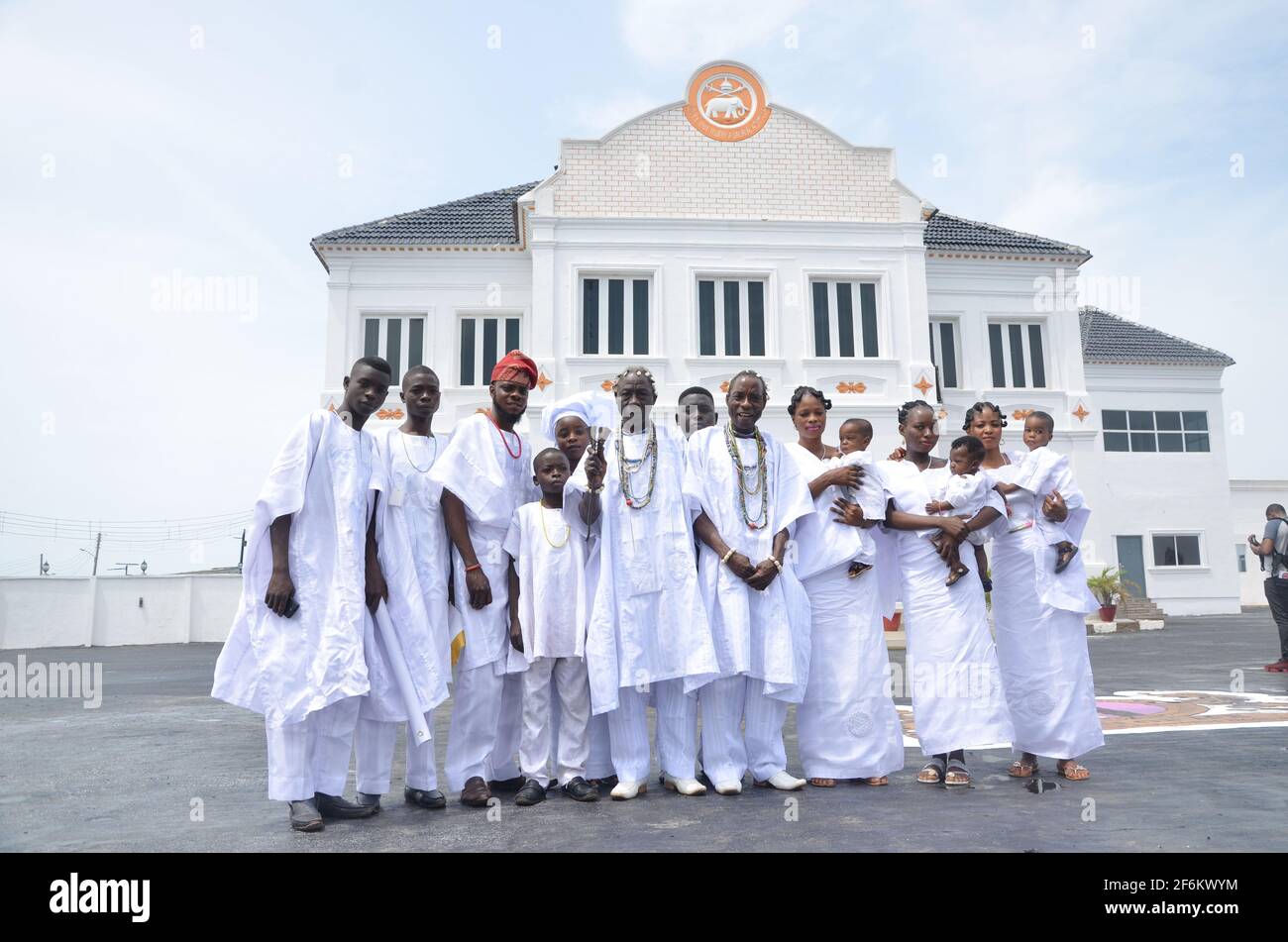 Yoruba people stand in front of Ooni's Palace, Osun State, Nigeria. Stock Photo