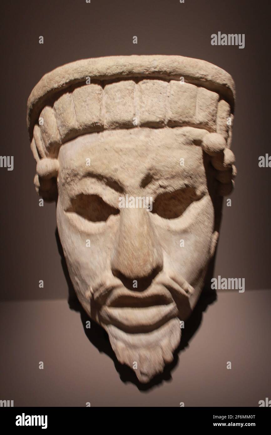 Paris Mayan art exhibition at the Quai Branly museum Stock Photo Alamy
