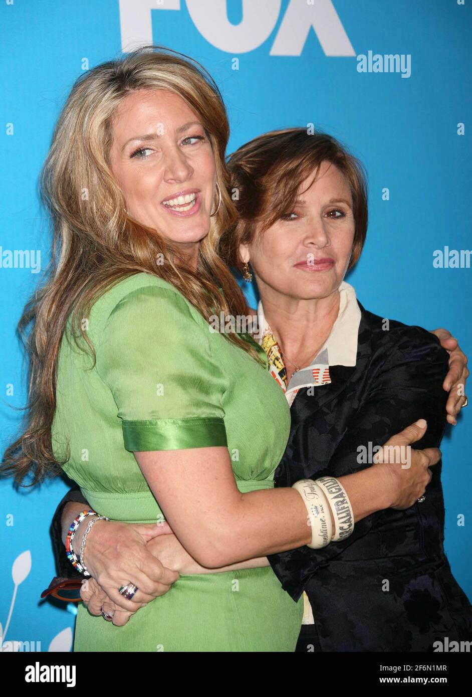Joely Fisher and Carrie Fisher attend the FOX 2007 Programing Presentation at Central Park's Wollman Rink in New York City on May 17, 2007.  Photo Credit: Henry McGee/MediaPunch Stock Photo