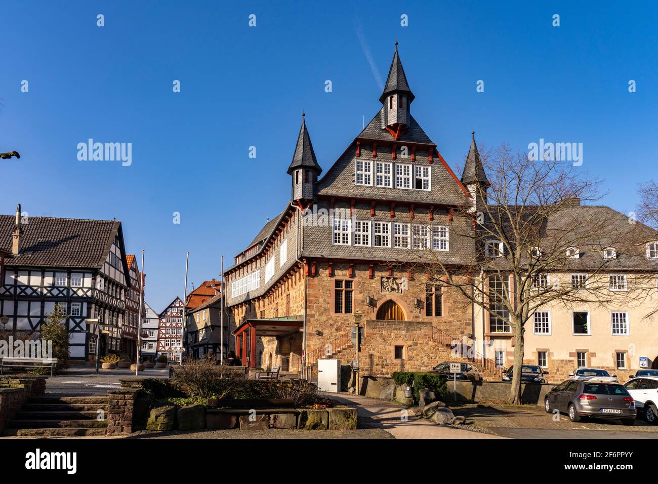 Das Rathaus in Fritzlar, Schwalm-Eder-Kreis, Hessen, Deutschland   |   Fritzlar Town Hall, Schwalm-Eder district, Hesse, Germany Stock Photo