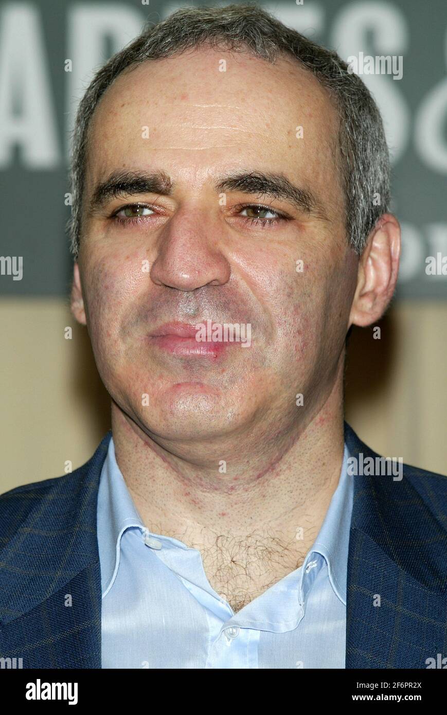 Kasparov garry hi-res stock photography and images - Page 3 - Alamy