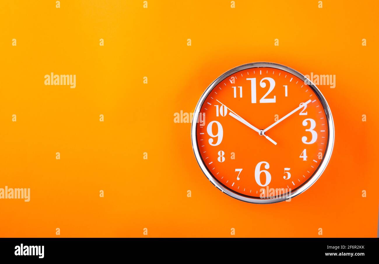 Orange countdown hi-res stock photography and images - Alamy