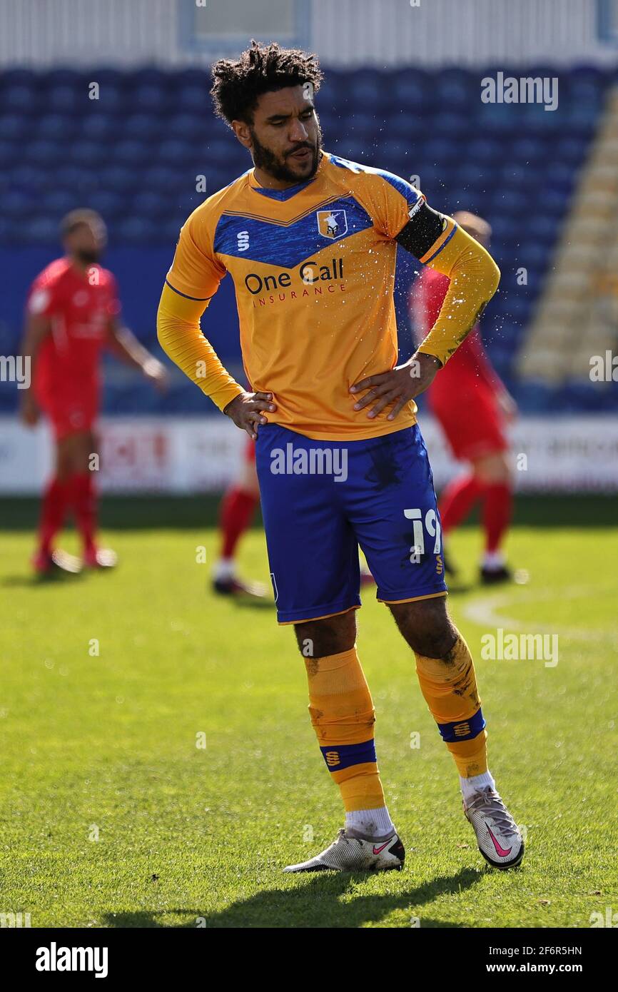 Soccer football league one leyton hi-res stock photography and images ...