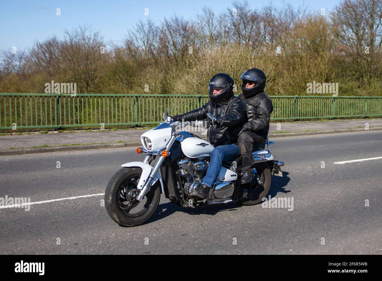 Suzuki intruder 800 hi-res stock photography and images - Alamy