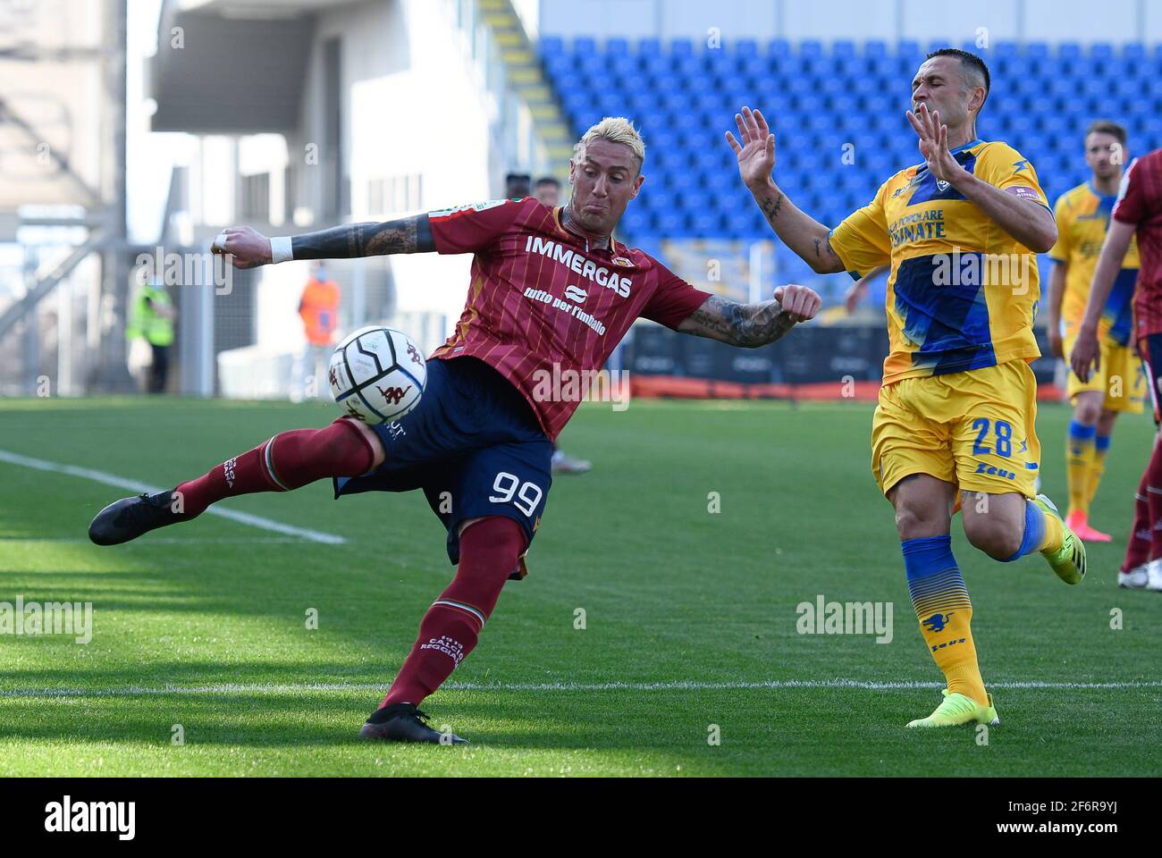 Gianluca Manganiello referee, during the first match of the Italian Serie B  football championship between Frosinone - Empoli final result 0-2, match p  Stock Photo - Alamy