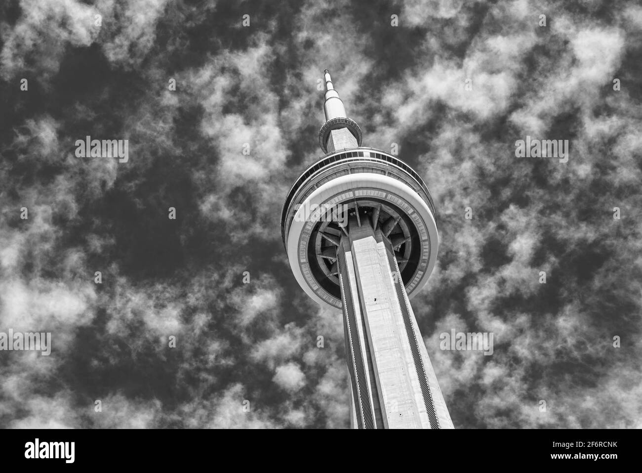Toronto cn tower view Black and White Stock Photos & Images - Alamy