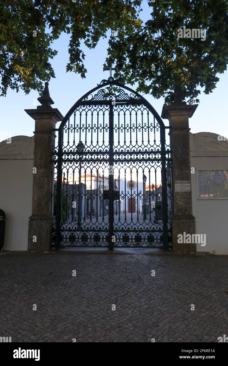 Gothic gate to cemetery hi-res stock photography and images - Alamy