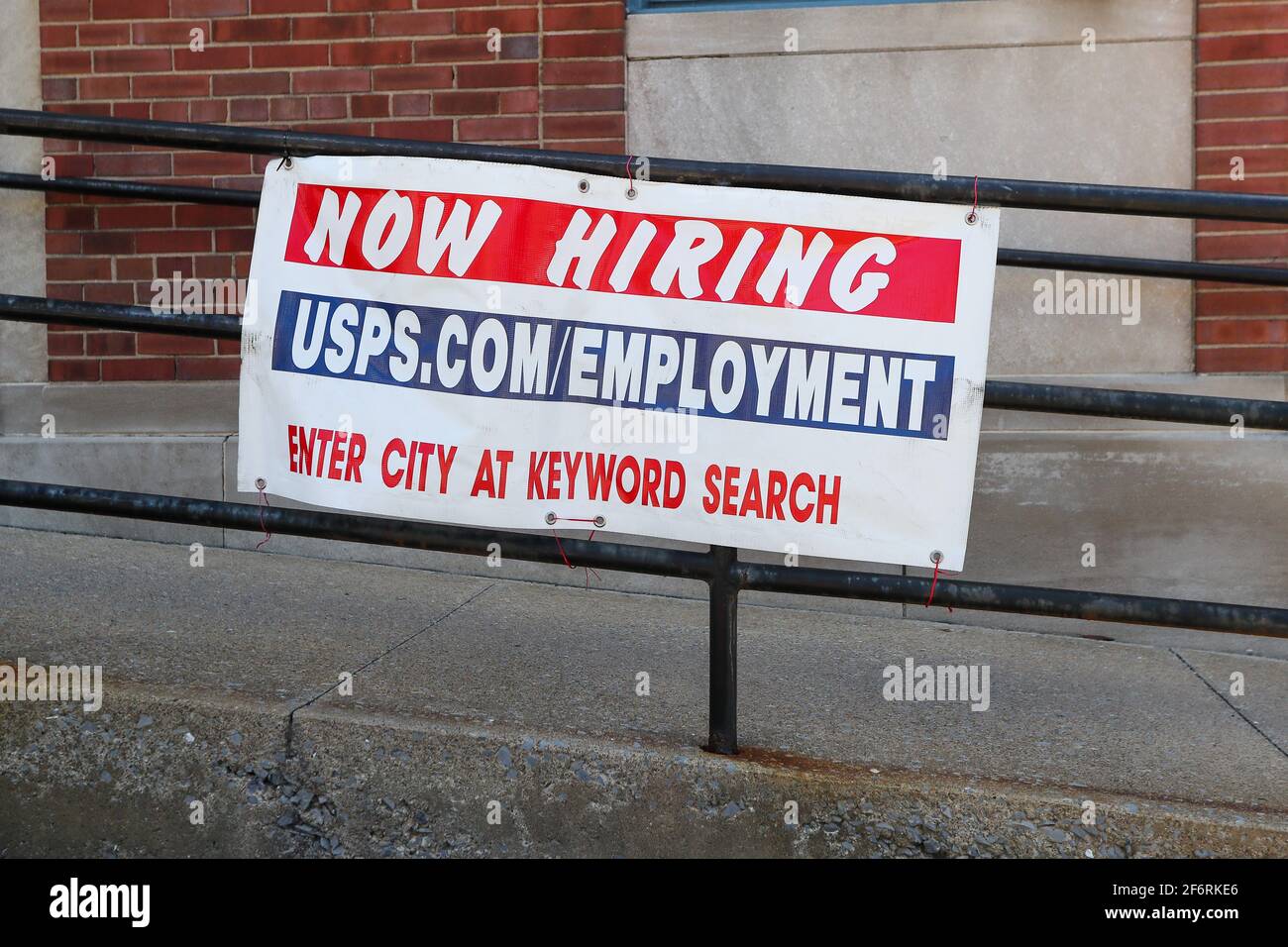 Unemployment office sign usa hires stock photography and images Alamy