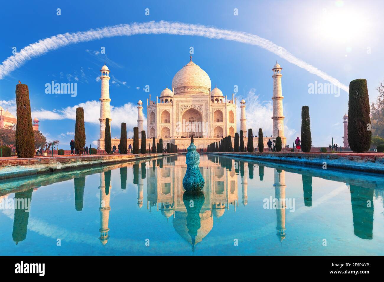 Beautiful Taj Mahal in Agra, Uttar Pradesh, India Stock Photo Alamy