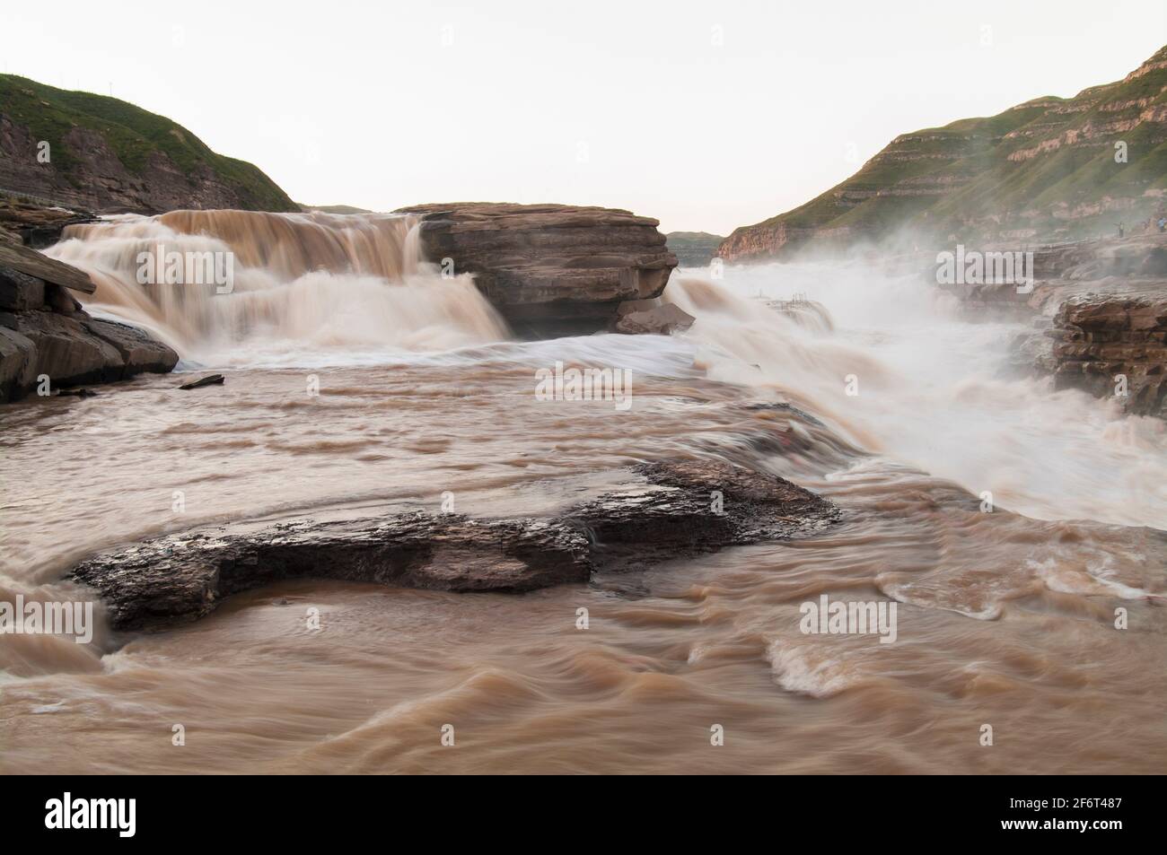 The Hukou Waterfall, the largest waterfall on the Yellow River, China, the second largest waterfall in China, is located at the intersection of Stock Photo
