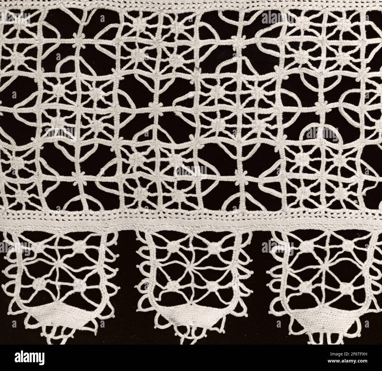 16th century reticello design hi-res stock photography and images - Alamy