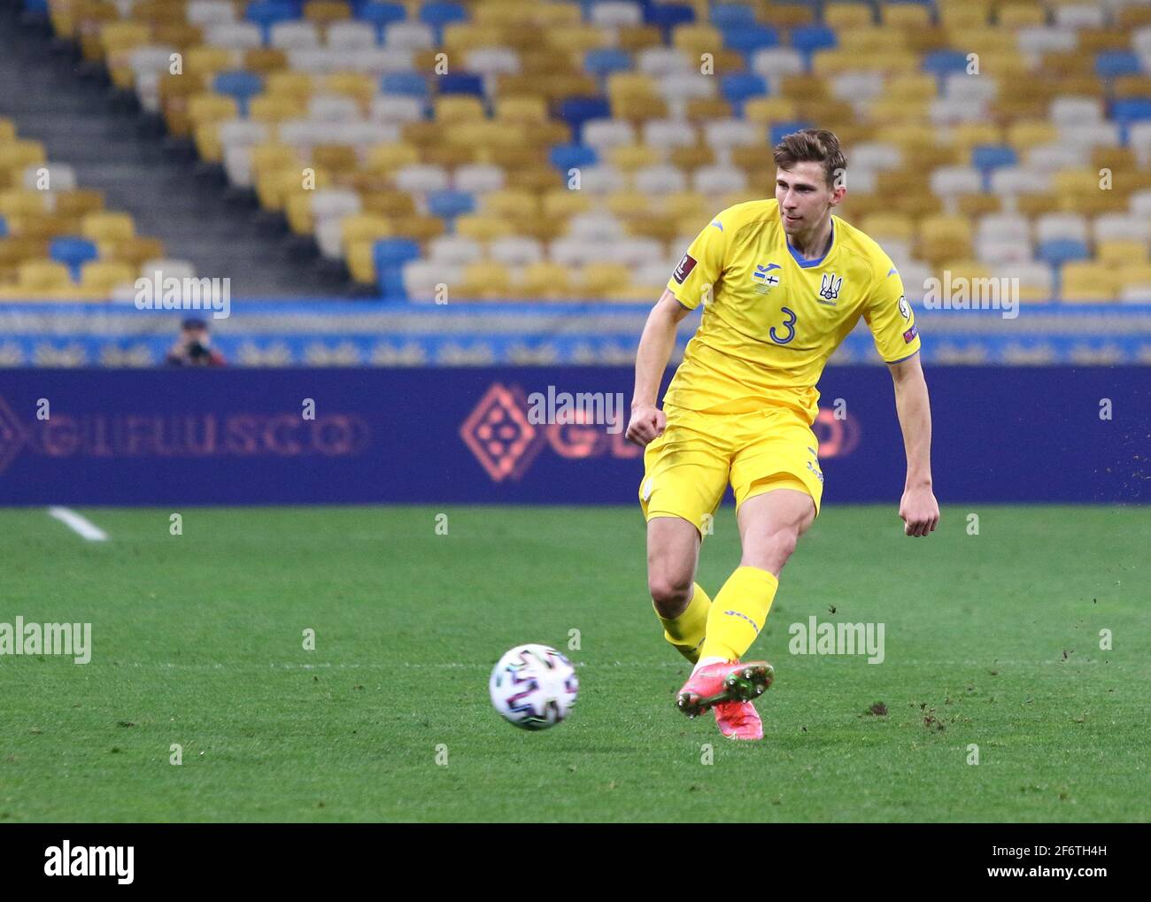 Psg'S New Defender Is A Phenomenon: Illya Zabarnyi – The Full Story - u3ajugm