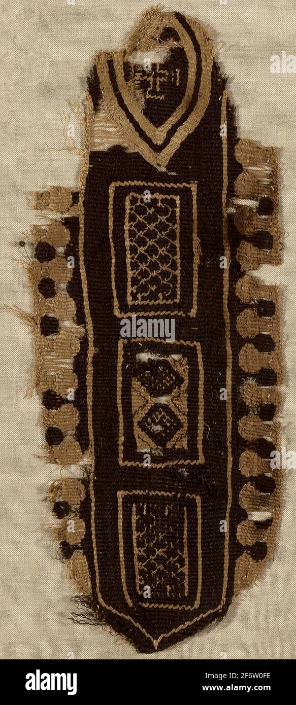 Border - 5th century - Egypt. Linen and wool, tapestry weave. 401 AD'500 AD. Stock Photo