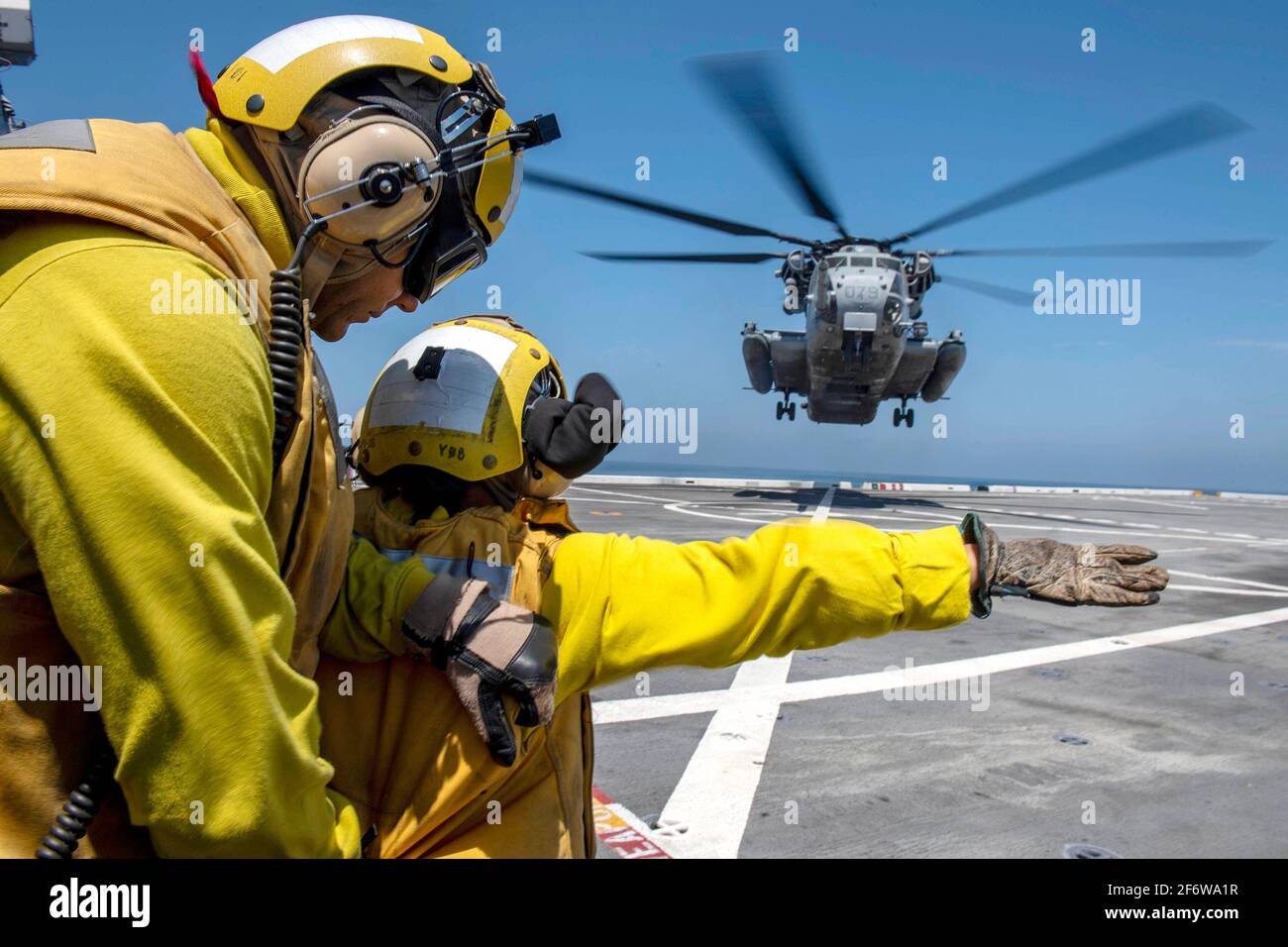 U s navy boatswains mate 1st hires stock photography and images Alamy