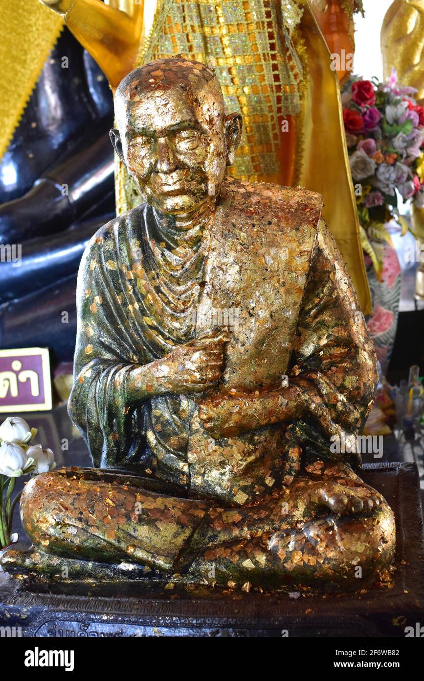 Phitsanulok, Wat Phra Si Rattana Mahathat or Wat Yai is a buddhist temple from 14th century. Revered monk covered by gold leaf. Thailand. Stock Photo