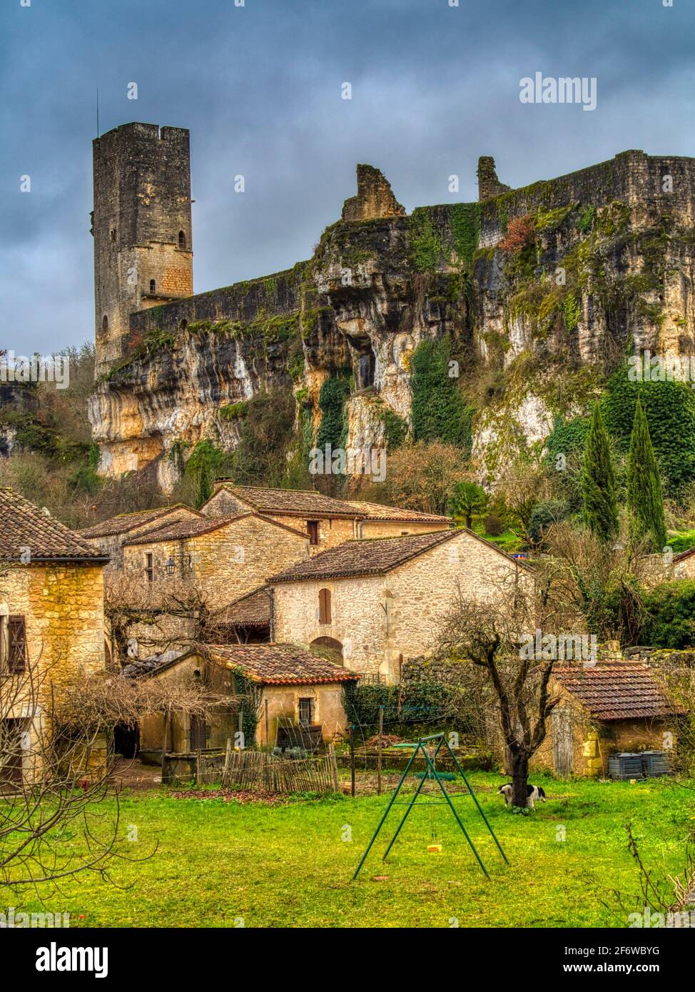 Chateau de Gavaudun with village in foreground, Gavaudun, Lotet