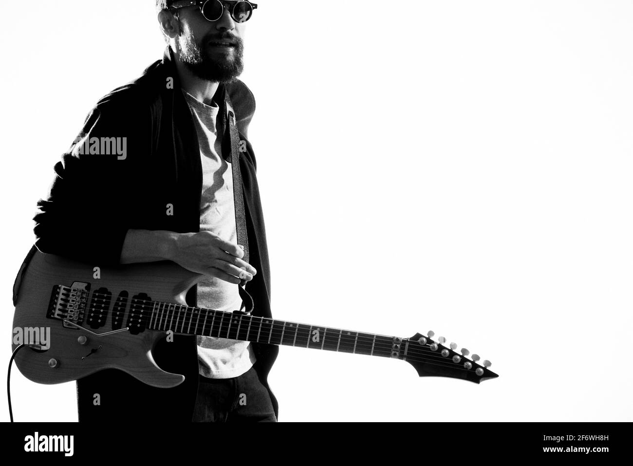 Guitarist wearing sunglasses hires stock photography and images Alamy
