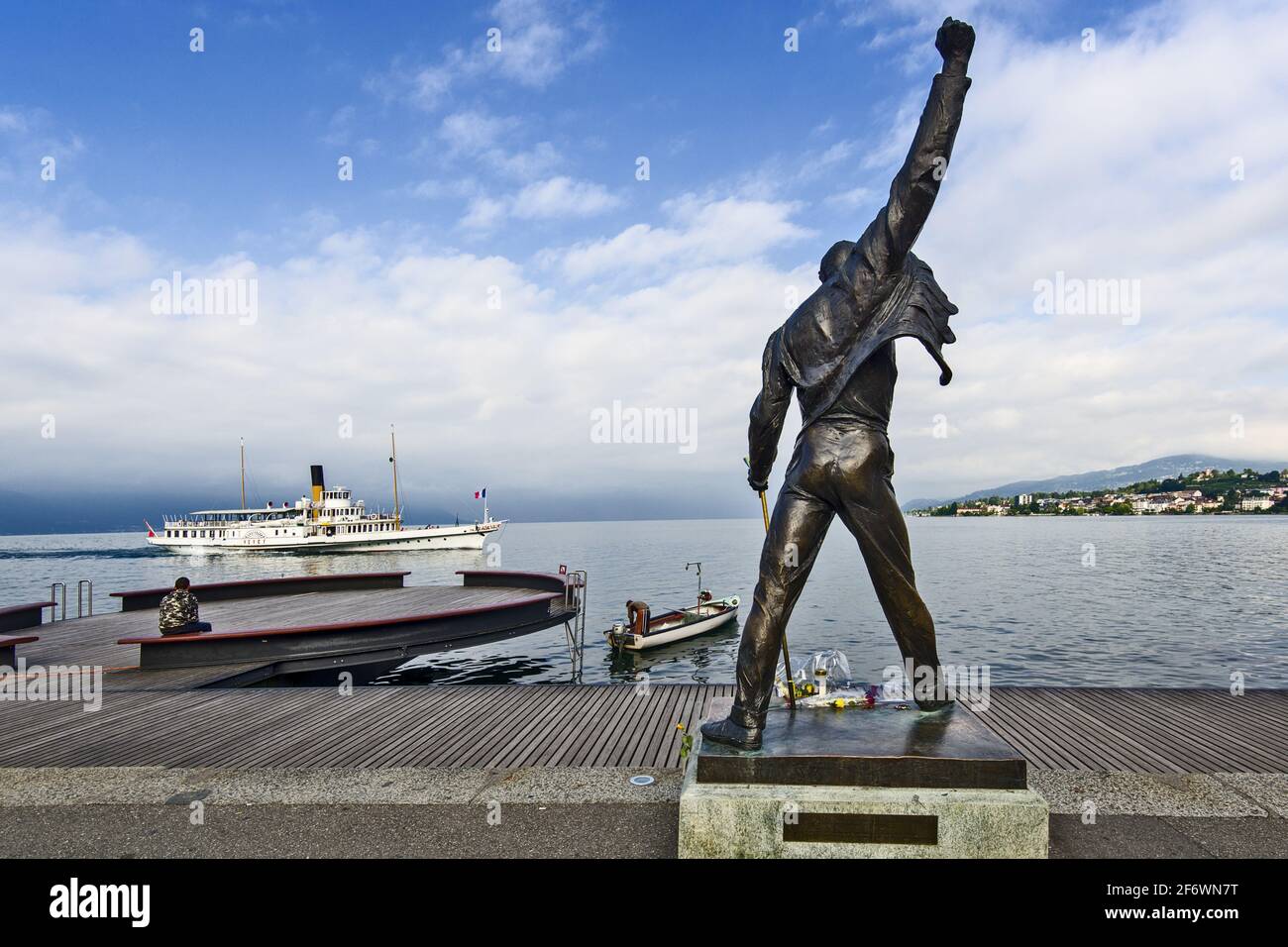 Freddie Mercury Statue On Waterfront Of Geneva Lake at Montreux, Switzerland Stock Photo Alamy