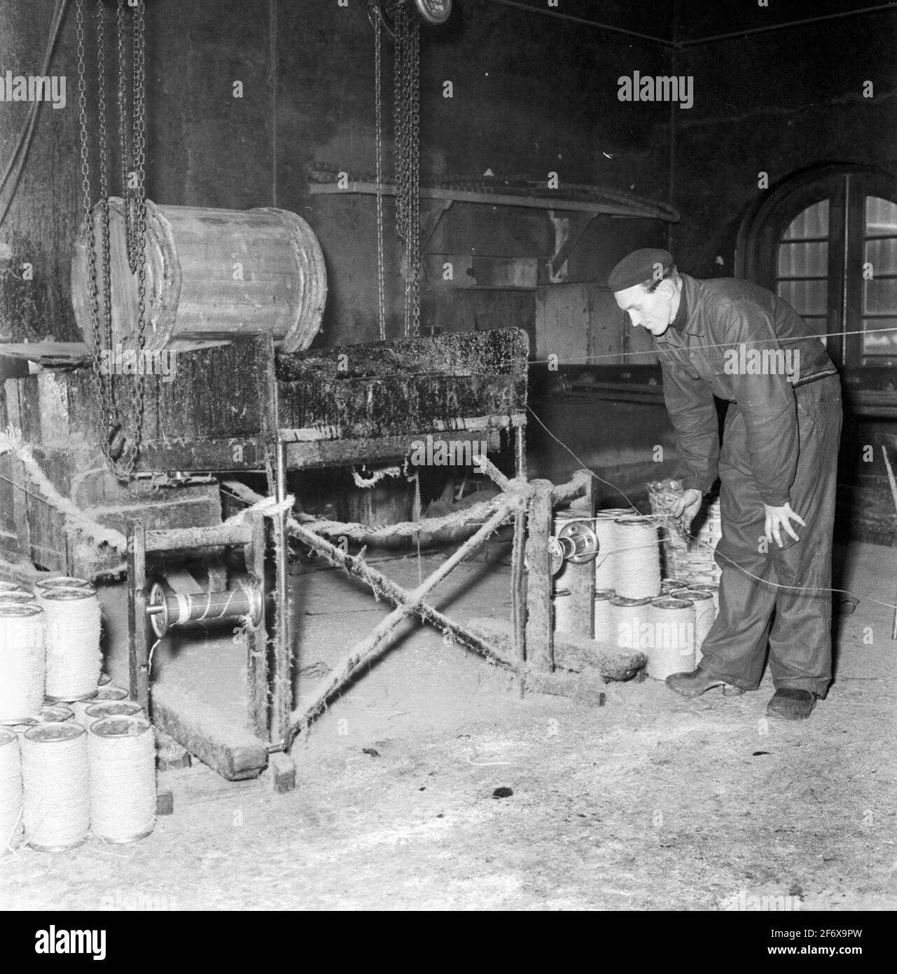 The rope ware track (pictured name).The rope warehouse (depicted name ...