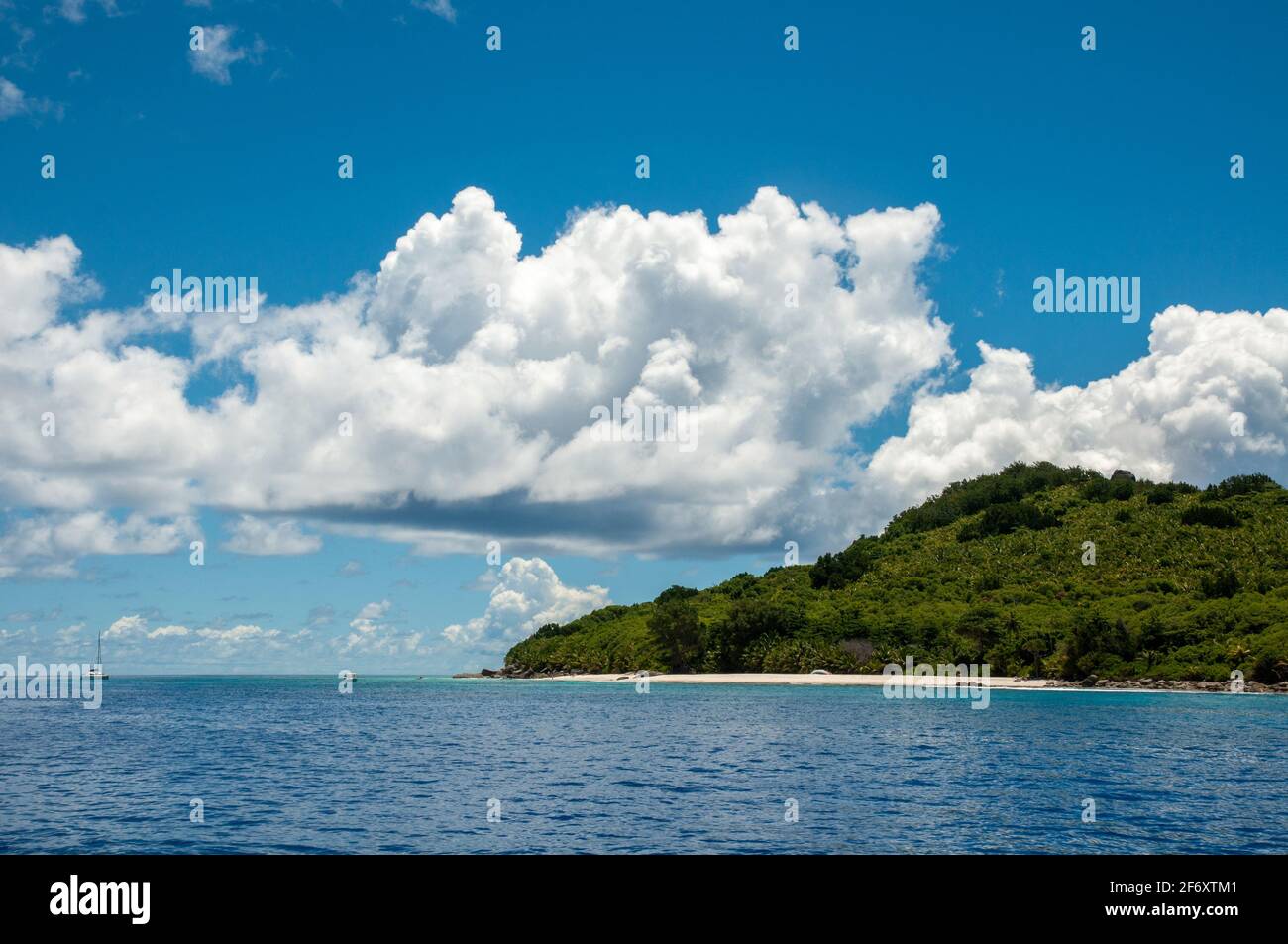 Granite coastline view of the tropical island of Marianne in Seychelles ...