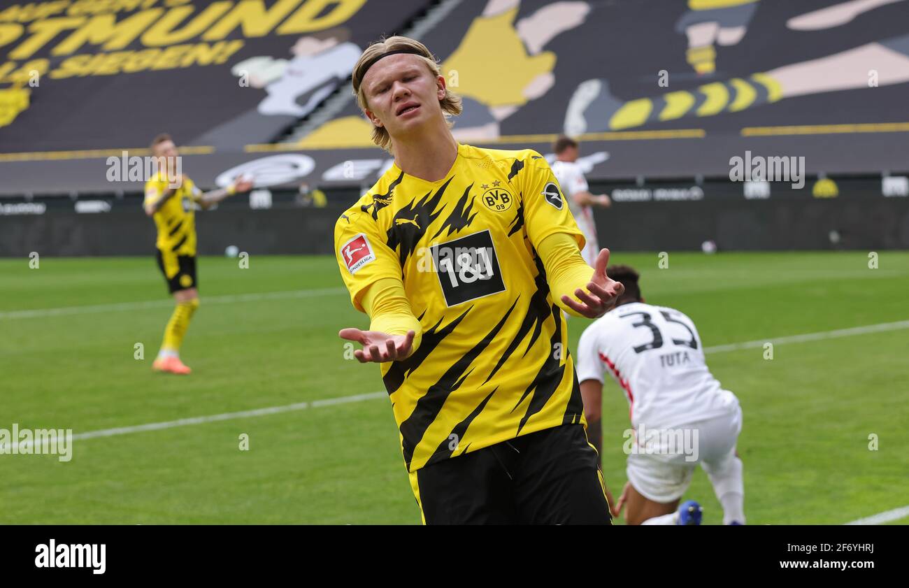 Borussia dortmund eintracht frankfurt hi-res stock photography and images -  Alamy