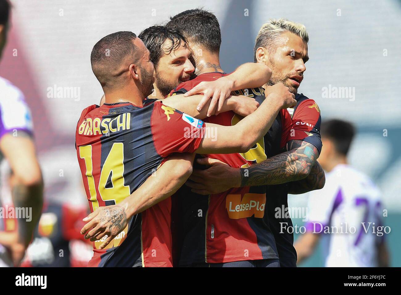 Genoa, Italy. 30 April 2022. Leo Ostigard of Genoa CFC in action during the  Serie A football match between UC Sampdoria and Genoa CFC. Credit: Nicolò  Campo/Alamy Live News Stock Photo - Alamy