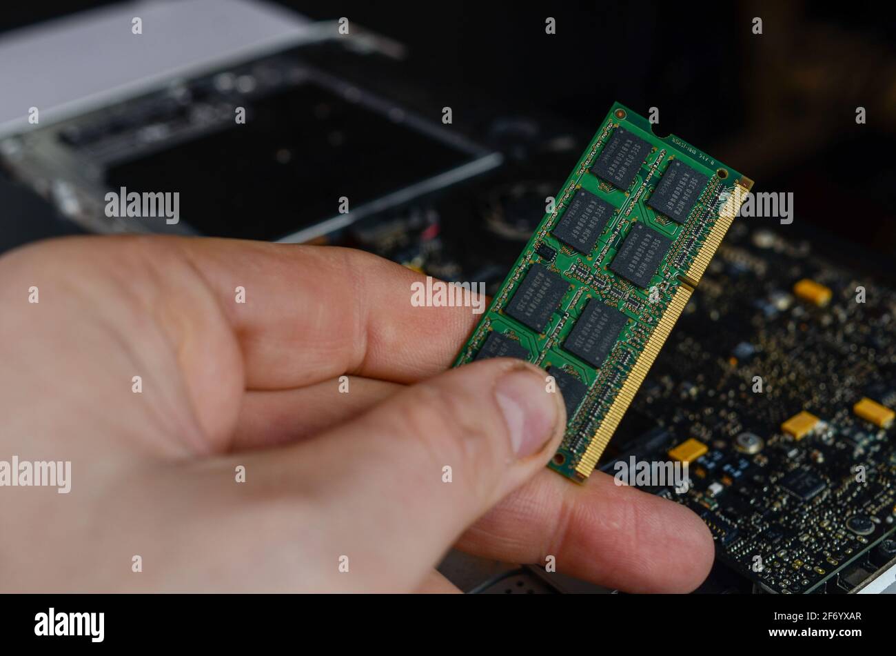 changing vintage macbook pro ram Stock Photo