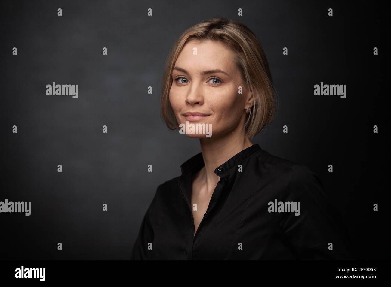 Attractive older black woman hi-res stock photography and images - Alamy
