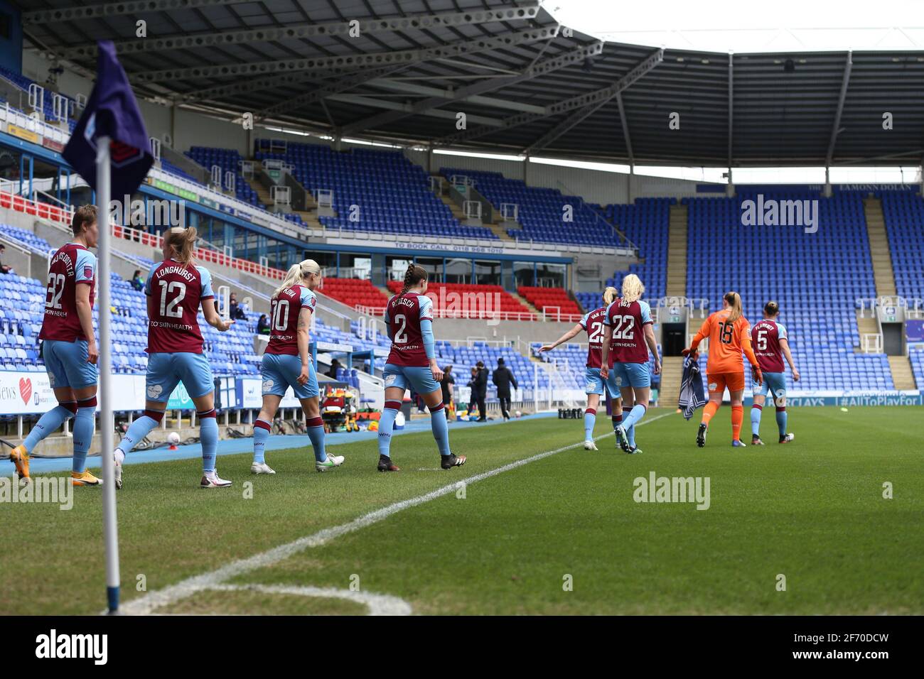 Reading fc hi-res stock photography and images - Alamy