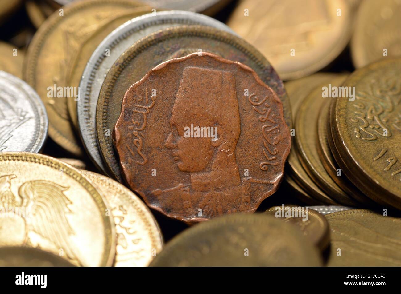 five milliemes coin 1943, old Egyptian money of 5 milliemes coin the  currency of kingdom of Egypt at the time of King Farouk I of Egypt and  Sudan Stock Photo - Alamy, image size:1300x956