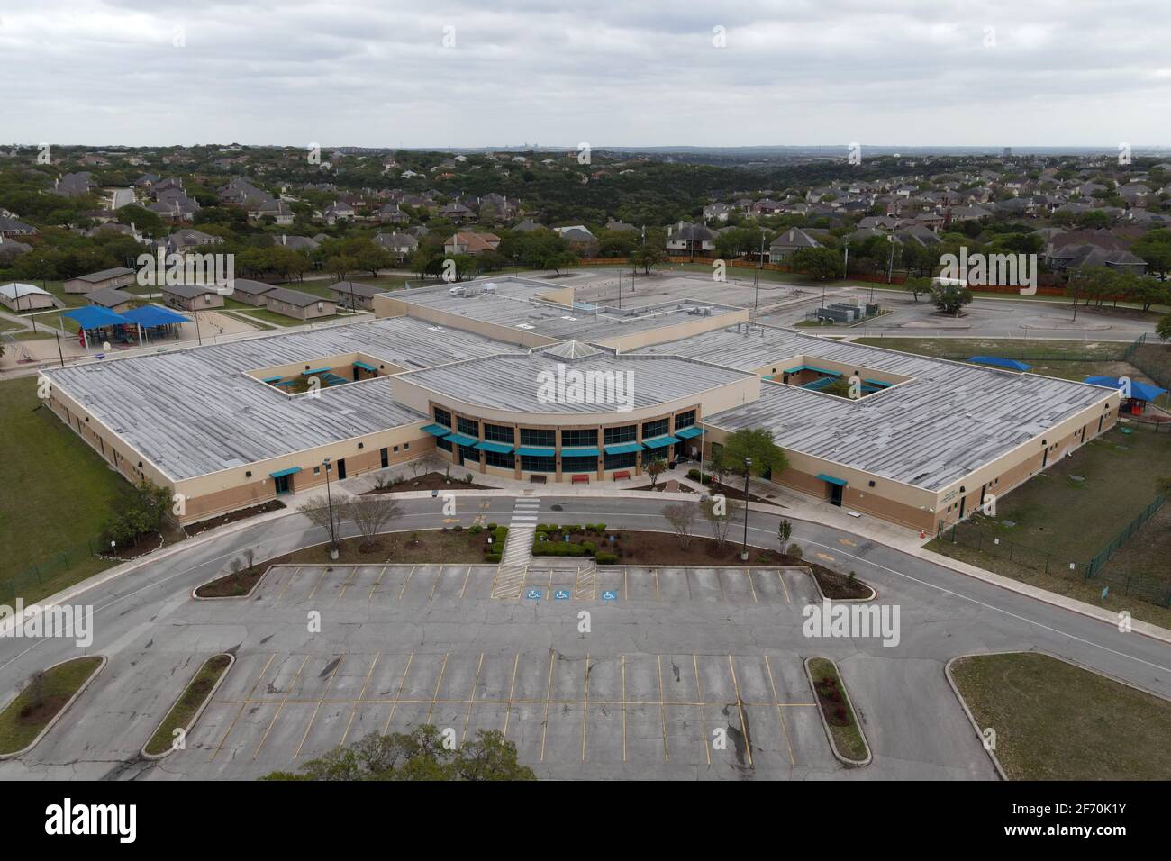 An aerial view of Hardy Oak Elementary School, Saturday, April 3, 2021, in San Antonio. Stock Photo