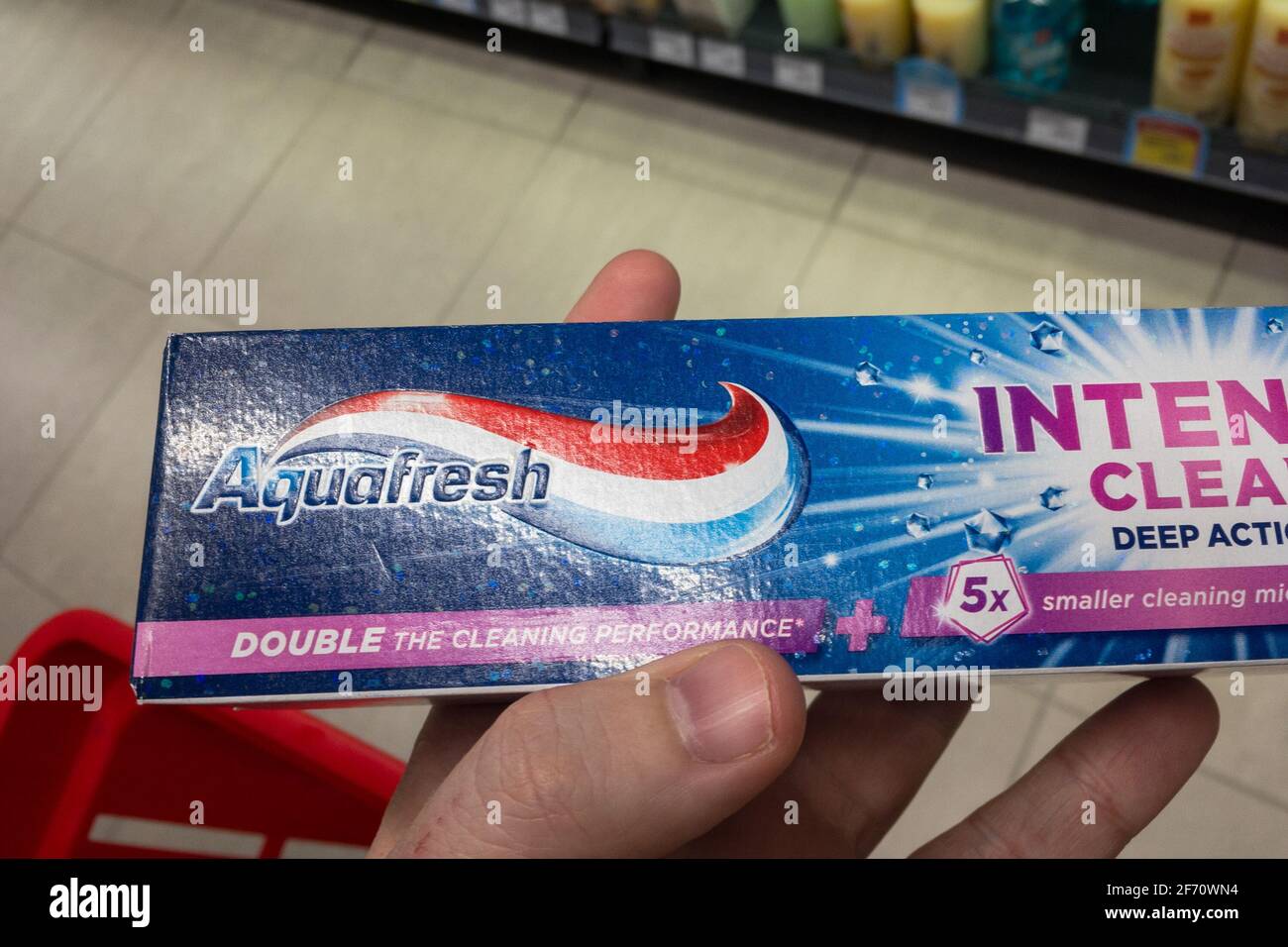 Sensodyne toothpaste hi-res stock photography and images - Alamy