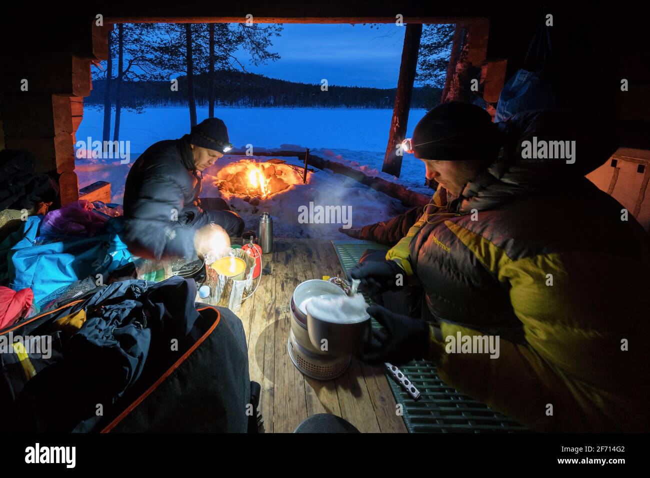 Evening at Alempi Kiertämäjärvi Lake lean-to, Sodankylä, Lapland, Finland Stock Photo