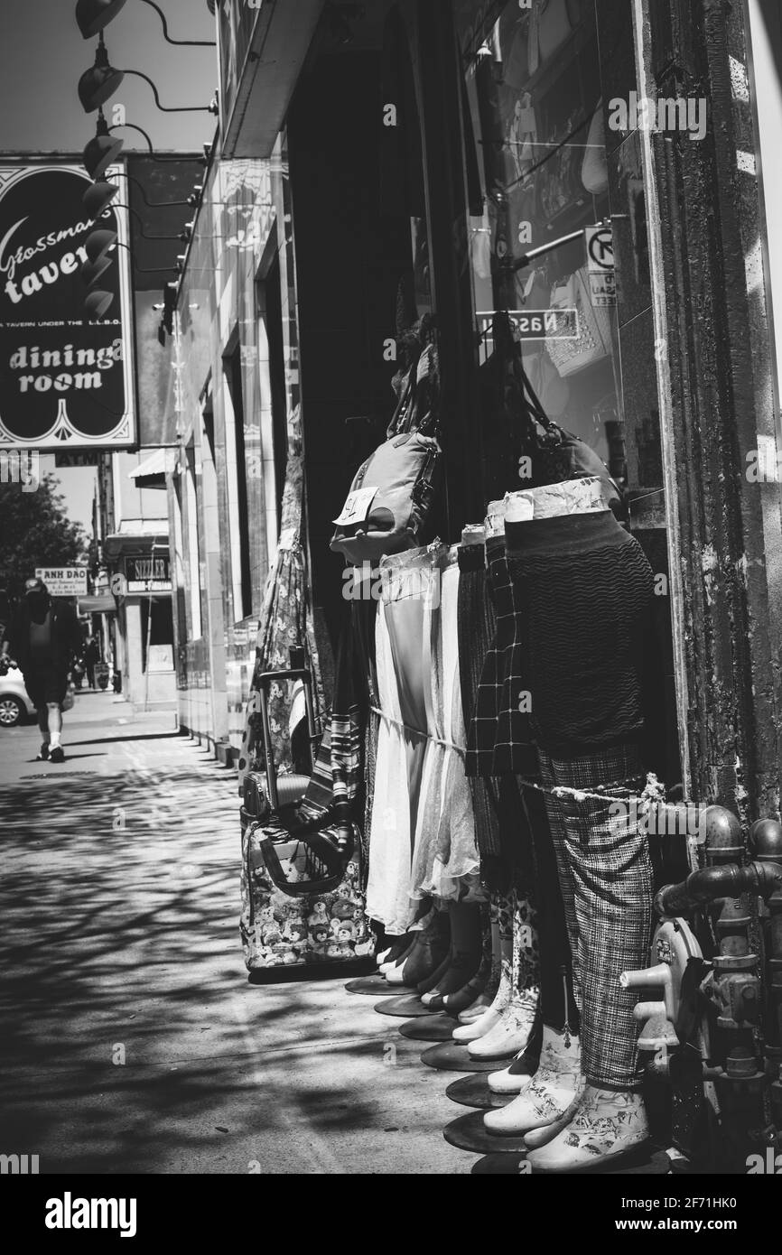 Clothing store Black and White Stock Photos & Images - Alamy