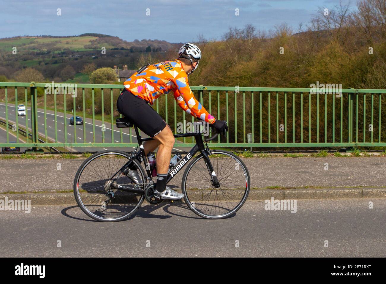 can i ride a bike on a bridleway