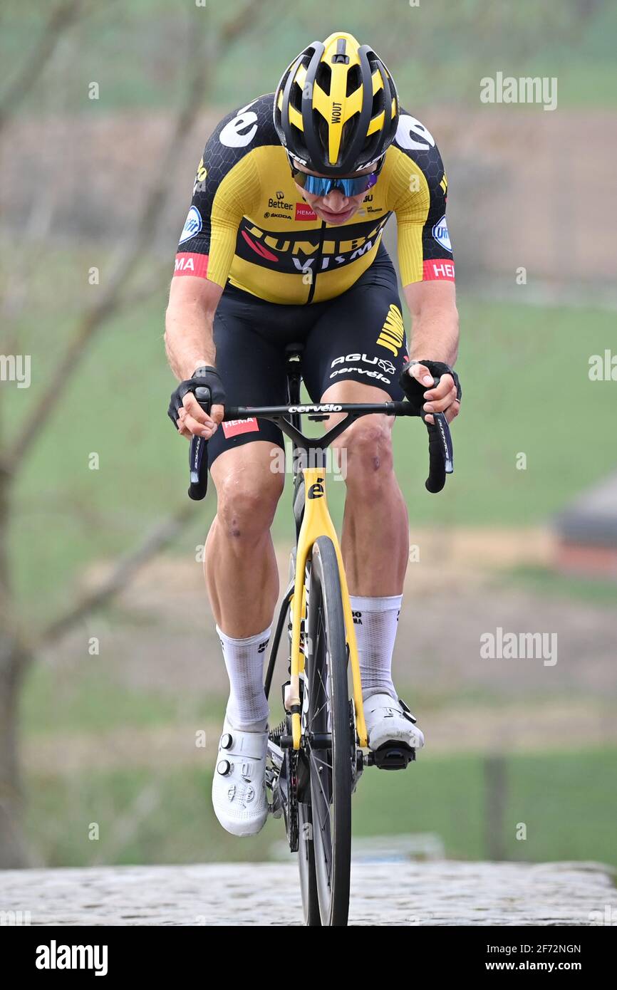 Belgian Wout Van Aert of Team Jumbo-Visma pictured at the Paterberg climb  in Kluisbergen, during the 105th edition of the 'Ronde van Vlaanderen -  Tour Stock Photo - Alamy