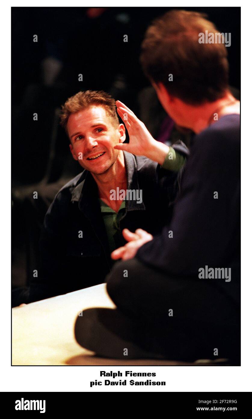 Actor Ralph Fiennes June 1999during a Hamlet masterclass he conducted with young members of the LOST YOUTH THEATRE COMPANY in Fulham The Lost Youth Theatre Co face imminent closure Stock Photo