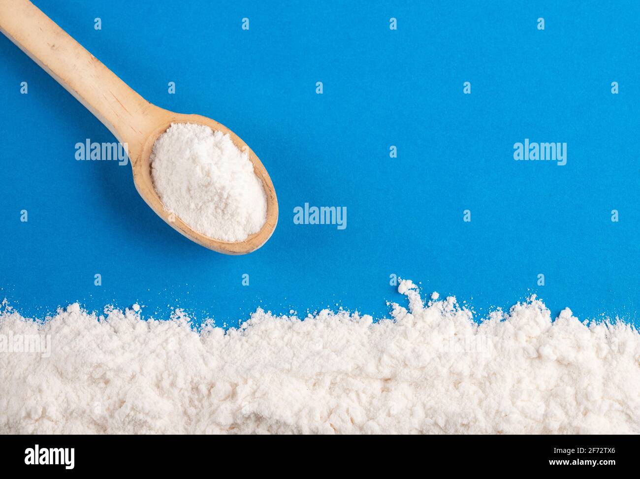 Baking soda (Sodium bicarbonate) Text space Stock Photo Alamy