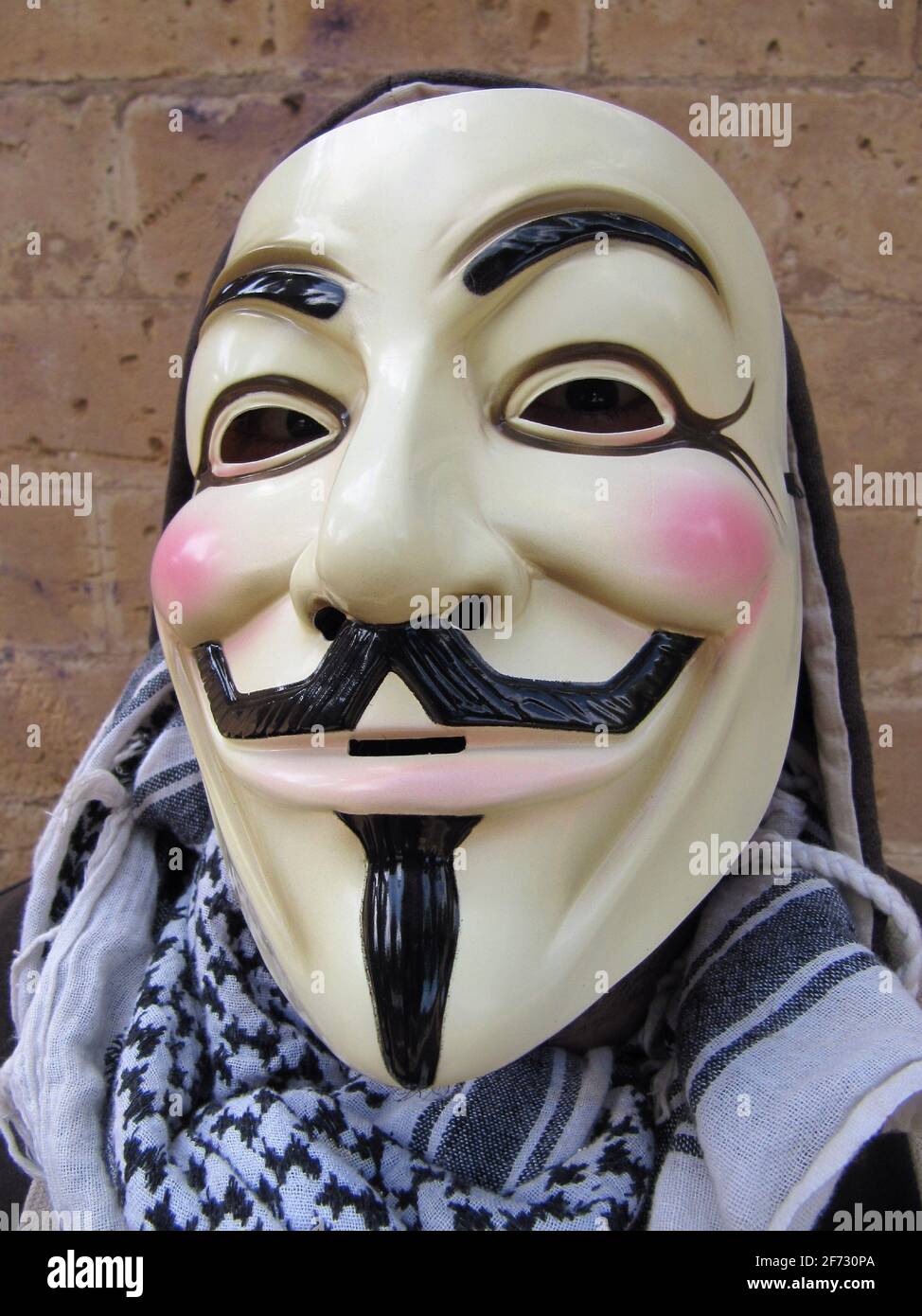 Anonymous hacker mask hi-res stock photography and images - Alamy